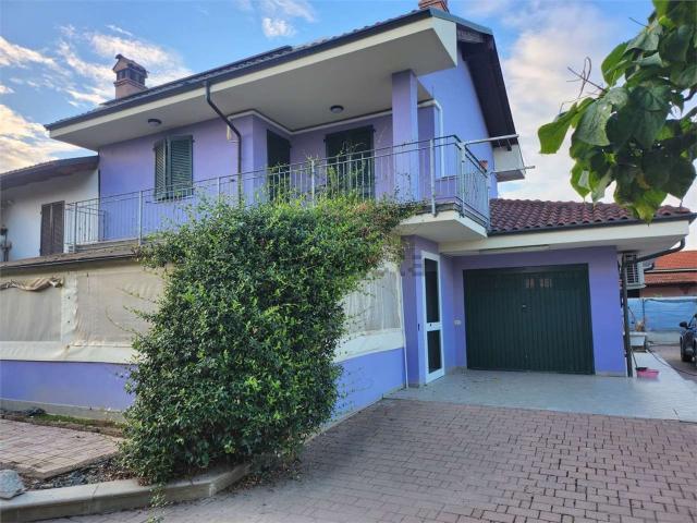 Case e ville in vendita di 135 m²