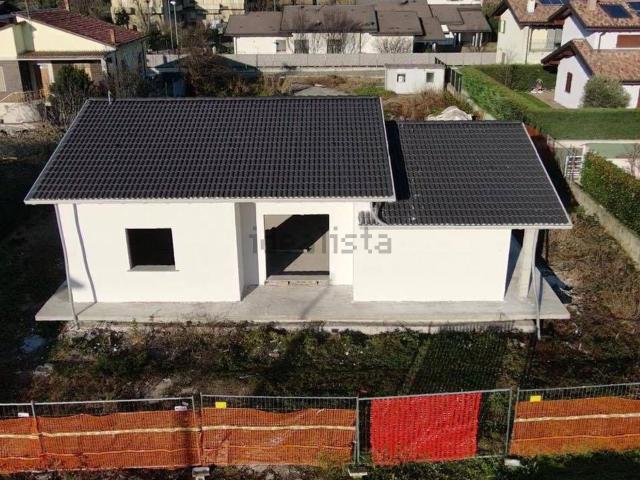 Case e ville in vendita di 135 m²