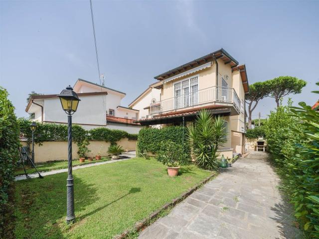 Case e ville in vendita di 135 m²