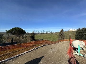 Case e ville in vendita di 135 m² in Via Chiantigiana