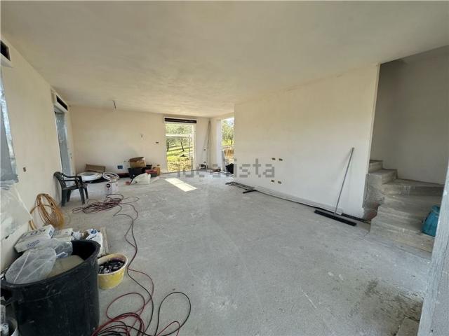 Case e ville in vendita di 135 m² in Via Chiantigiana