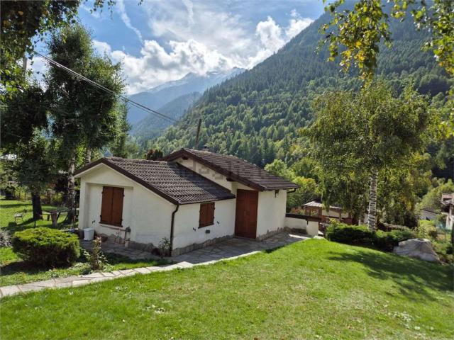 Case e ville in vendita di 135 m² in Via delle Gure, 6