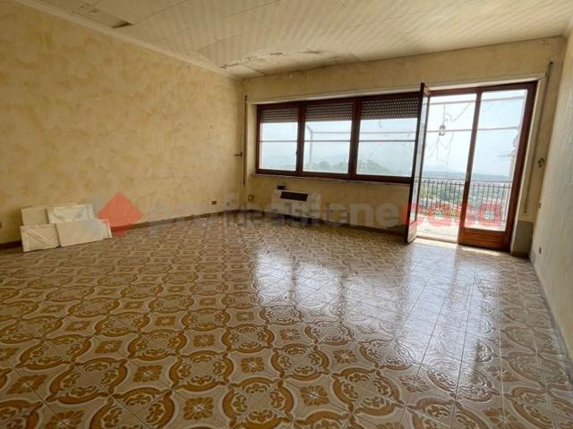 Case e ville in vendita di 135 m² in Via Filippo Cammarota, 14