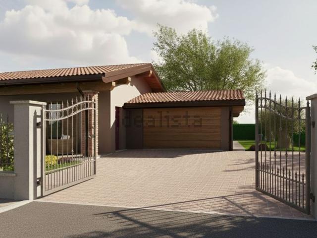 Case e ville in vendita di 135 m² in Via Momo