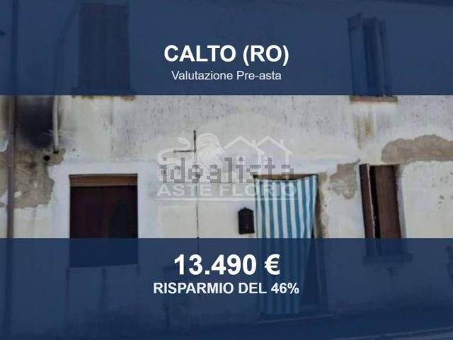 Case e ville in vendita di 135 m² in Via Roma, 24