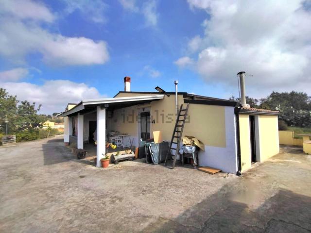 Case e ville in vendita di 135 m² in Contrada Camemi
