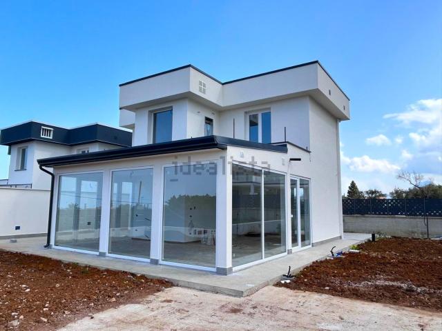 Case e ville in vendita di 135 m² in Strada Comunale Chiesazza