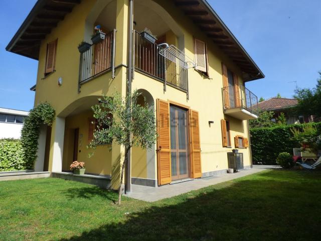 Case e ville in vendita di 135 m² in Strada Cappuccini