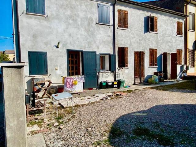 Case e ville in vendita di 135 m² in Strada Gorgo