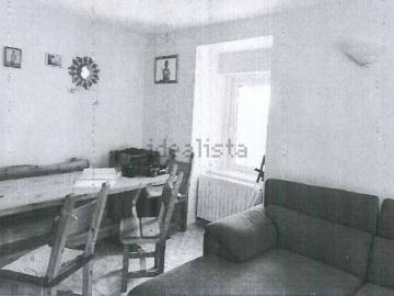 Case e ville in vendita di 136 m² in Via Vittorio Alfieri