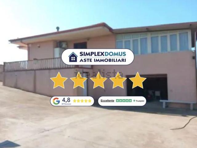 Case e ville in vendita di 136 m² in Strada Senza Nome