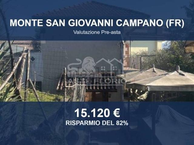 Case e ville in vendita di 137 m² in Via Colle Scalone, 10