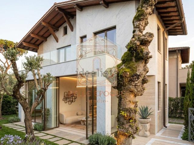Case e ville in vendita di 138 m² in Via Terreni Pacchiani, 18