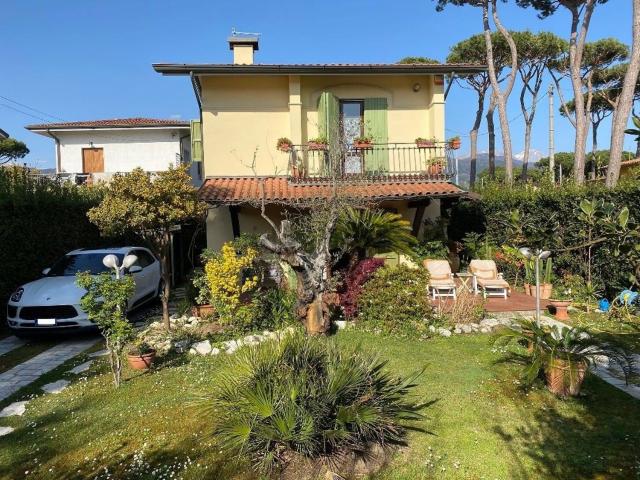 Case e ville in vendita di 140 m²