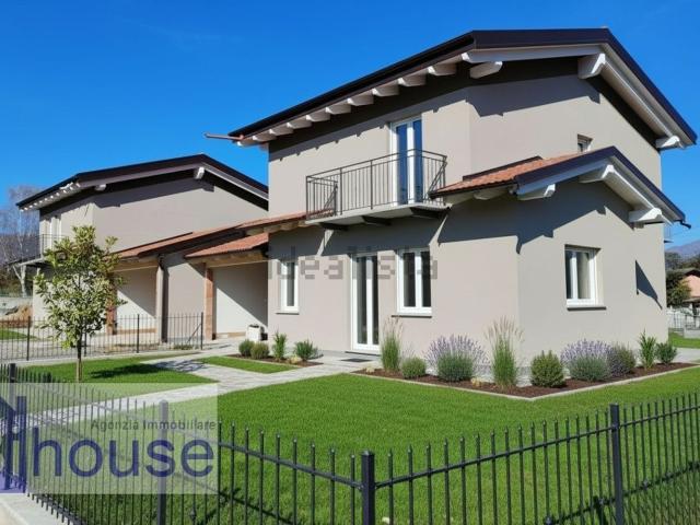 Case e ville in vendita di 140 m²
