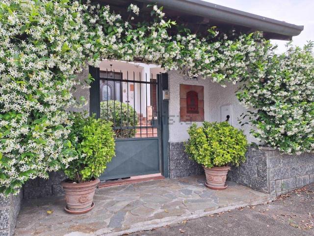 Case e ville in vendita di 140 m²