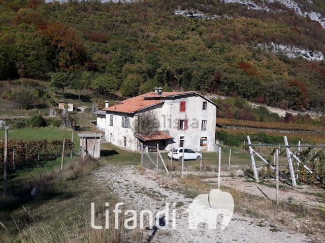 Case e ville in vendita di 140 m²
