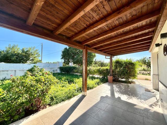 Case e ville in vendita di 140 m² in Traversa Rigiliffi
