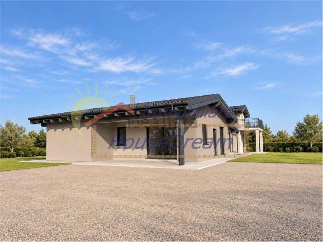 Case e ville in vendita di 140 m² in Via Comunale, 27