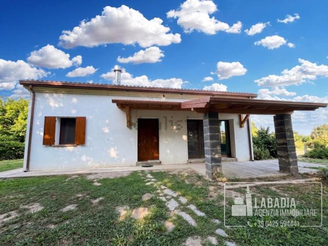 Case e ville in vendita di 140 m² in Via Arzaron