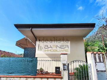 Case e ville in vendita di 140 m² in Via delle Selvarelle, 130