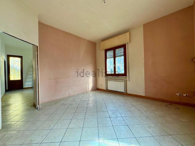 Case e ville in vendita di 140 m² in Via Erbosa, 187