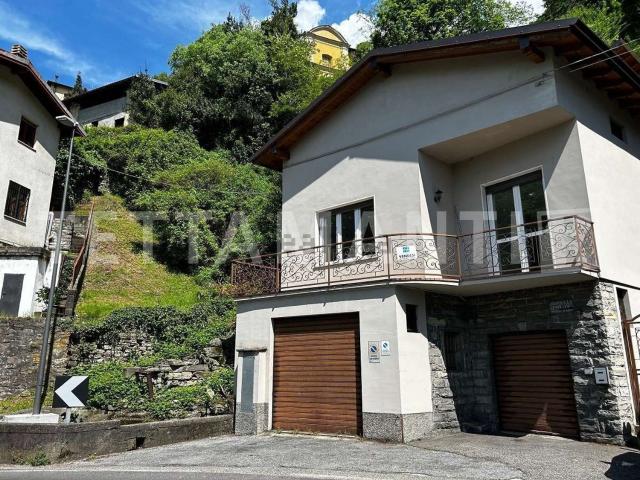 Case e ville in vendita di 140 m² in Via Matteotti, 22