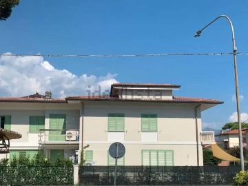 Case e ville in vendita di 140 m² in Via Massaua