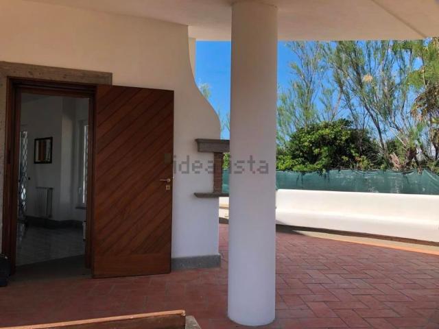 Case e ville in vendita di 140 m² in Via Nervi