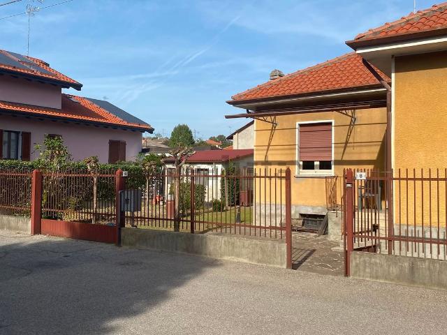 Case e ville in vendita di 140 m² in Via San Luigi, 8