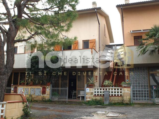 Case e ville in vendita di 140 m² in Via Po, 47