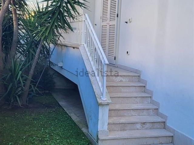 Case e ville in vendita di 140 m² in Via Pardini