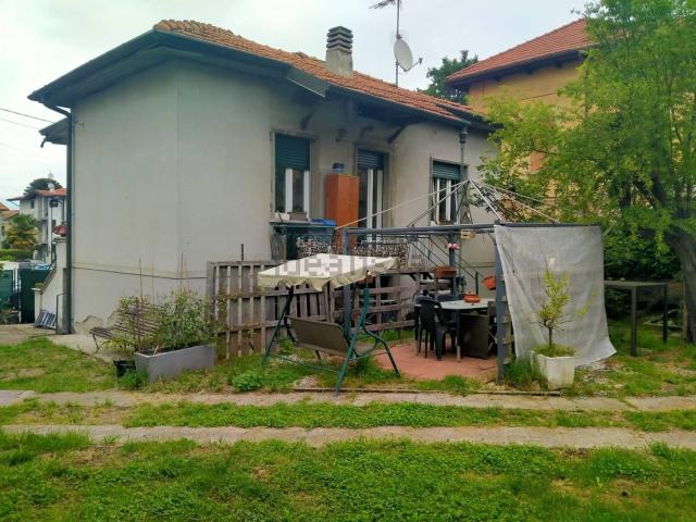 Case e ville in vendita di 140 m² in Via Piave, 134