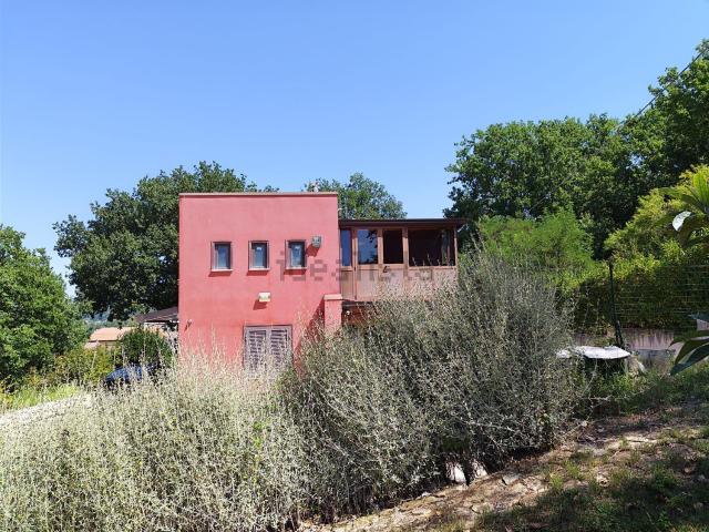 Case e ville in vendita di 140 m² in Viale Leonardo da Vinci