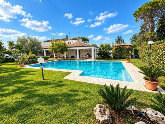 Case e ville in vendita di 140 m² in Contrada Lagogemolo
