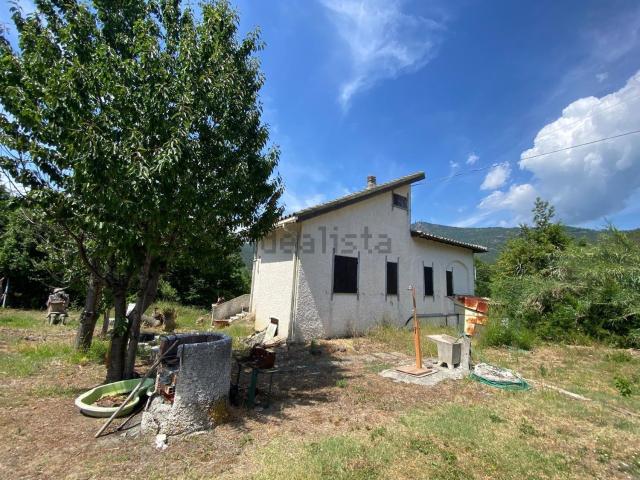Case e ville in vendita di 140 m² in Località Malonghe, 6