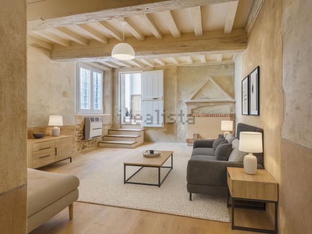 Case e ville in vendita di 140 m² in Piazza C. Sartori