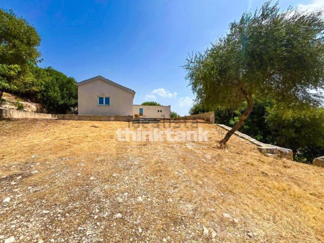 Case e ville in vendita di 140 m² in Strada Provinciale 81
