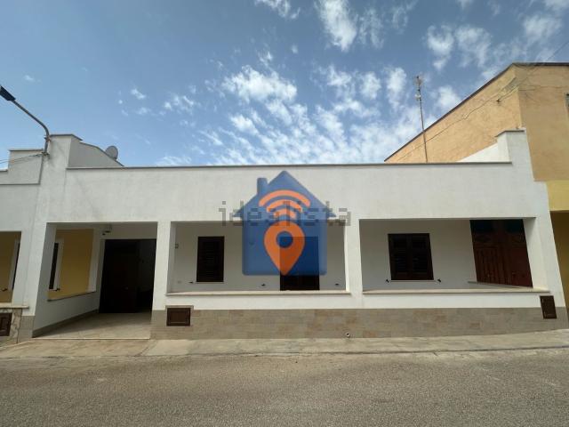 Case e ville in vendita di 141 m² in Via Tf 135 Est, 11