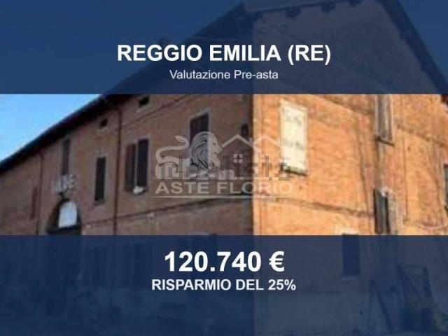 Case e ville in vendita di 1426 m² in Via Renato Formentini, 23
