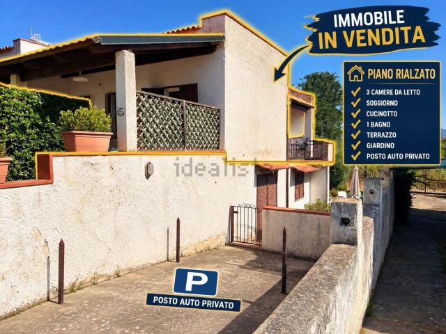 Case e ville in vendita di 142 m² in Via del Timo