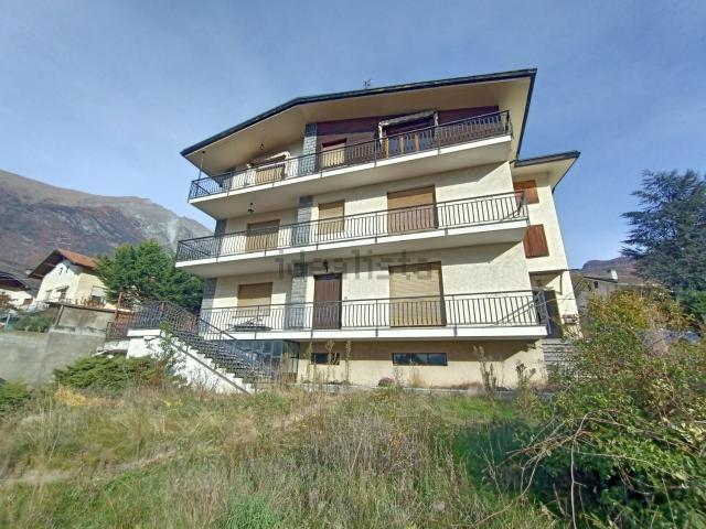 Case e ville in vendita di 430 m²