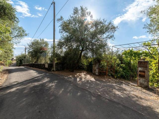 Case e ville in vendita di 143 m²
