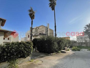 Case e ville in vendita di 143 m² in Via Luigi Rizzo, 2