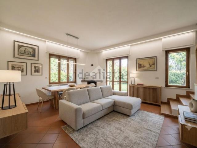 Case e ville in vendita di 144 m² in Via Salvador Allende, 13