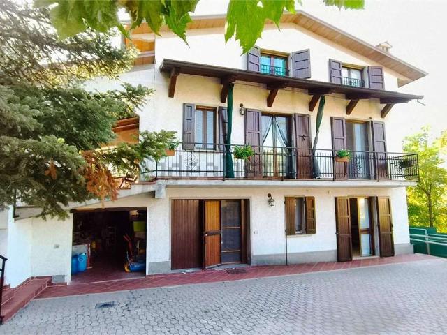 Case e ville in vendita di 145 m²