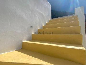 Case e ville in vendita di 145 m² in Via Caserta