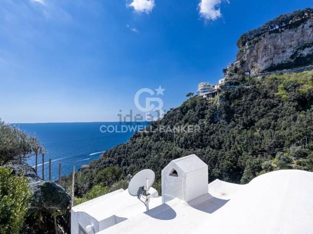 Case e ville in vendita di 145 m² in Via Sopramare