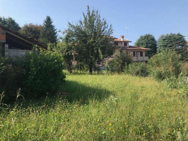 Case e ville in vendita di 145 m² in Via Papa Giovanni XXIII, 1