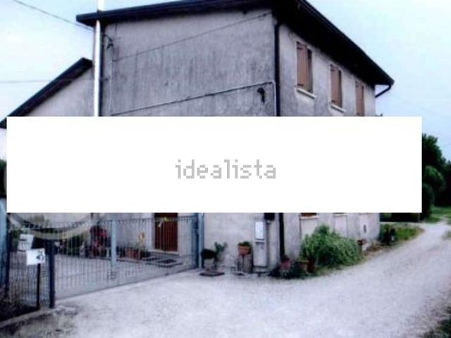 Case e ville in vendita di 145 m² in Via Trento e Trieste, 9